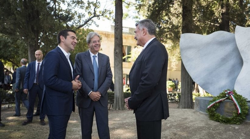 Κοινή δήλωση Τσίπρα – Τζεντιλόνι: Υπάρχει ανάγκη επανεκκίνησης της Ευρωπαϊκής Ένωσης